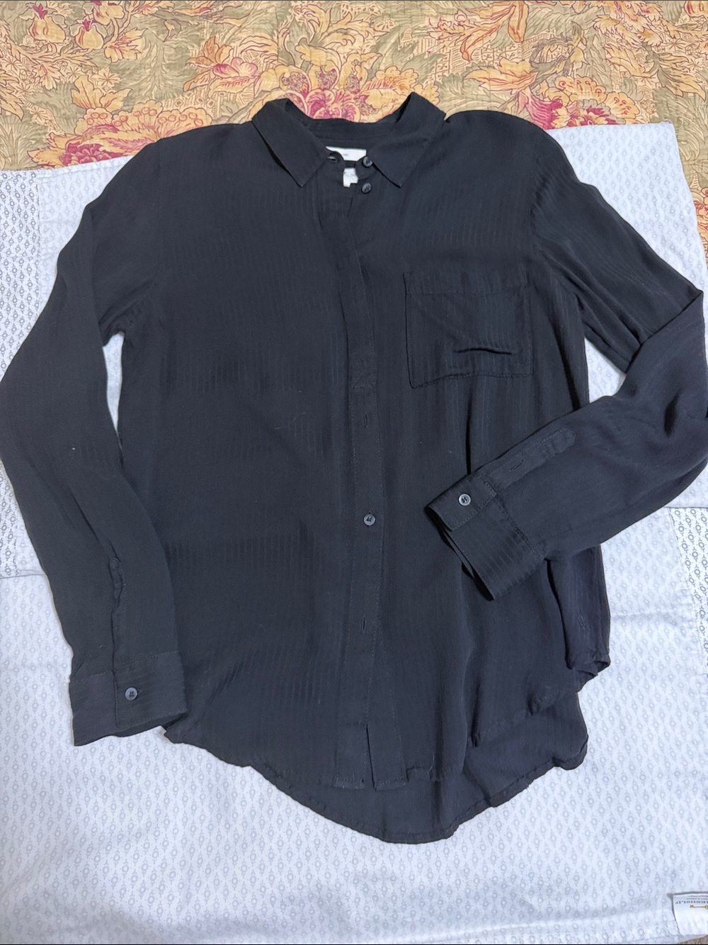 Treasure & Bond Black Button-Down Long Sleeve Shirt